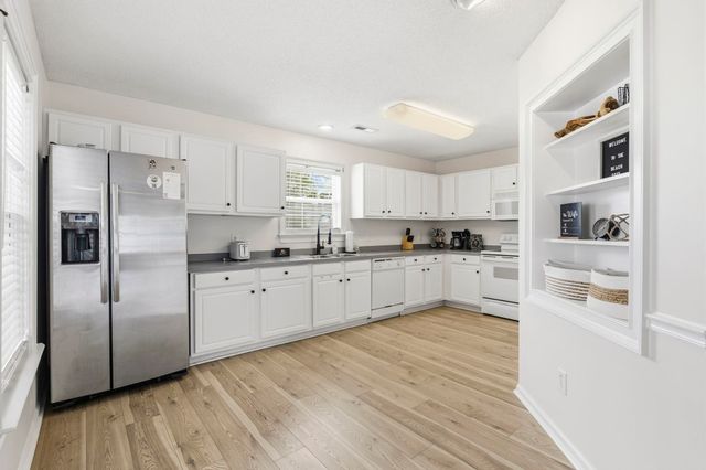 511 22nd Ave. S, North Myrtle Beach, SC 29582