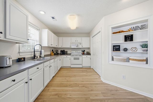 511 22nd Ave. S, North Myrtle Beach, SC 29582