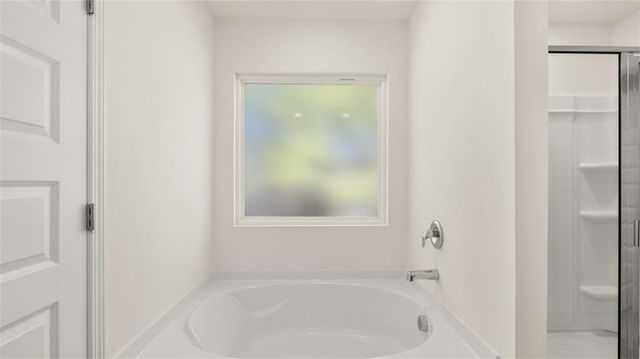 70 Weymouth Drive, Locust Grove, GA 30248