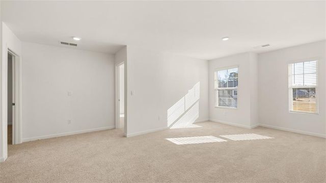 70 Weymouth Drive, Locust Grove, GA 30248