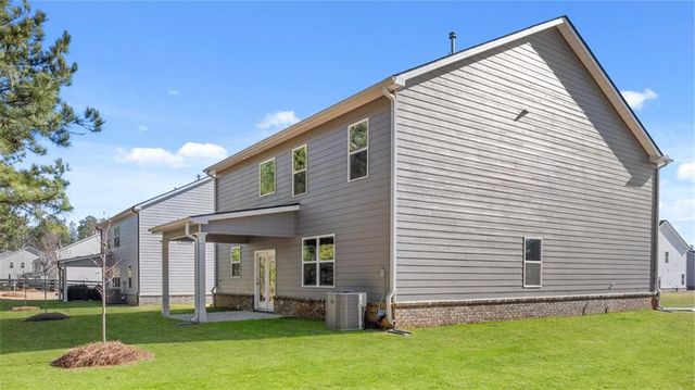 70 Weymouth Drive, Locust Grove, GA 30248