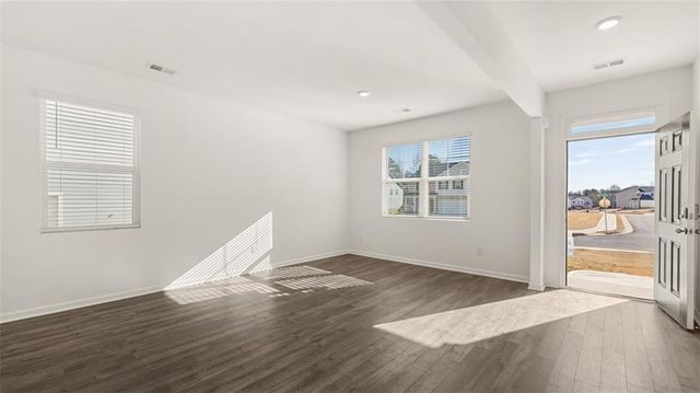 70 Weymouth Drive, Locust Grove, GA 30248