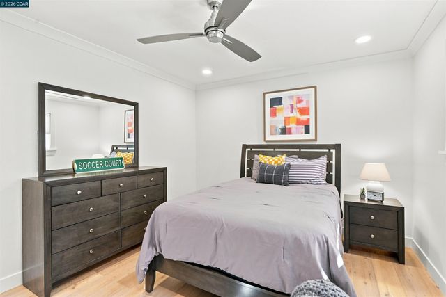 640 Dolphin Dr, Danville, CA 94526