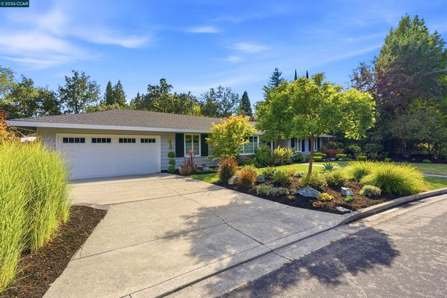 640 Dolphin Dr, Danville, CA 94526