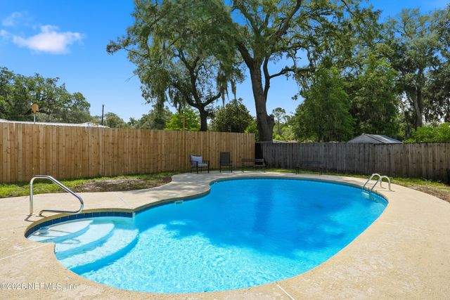 3337 HOLLYCREST Boulevard, Orange Park, FL 32073