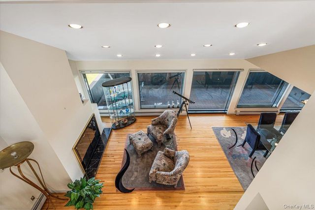 15443 Riverside Drive, Whitestone, NY 11357