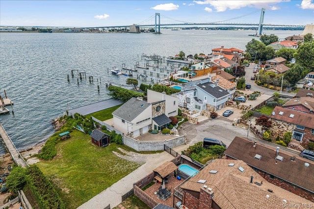 15443 Riverside Drive, Whitestone, NY 11357