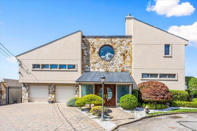 15443 Riverside Drive, Whitestone, NY 11357