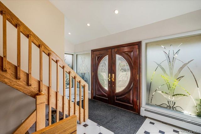 15443 Riverside Drive, Whitestone, NY 11357