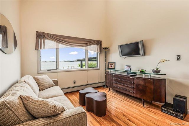 15443 Riverside Drive, Whitestone, NY 11357