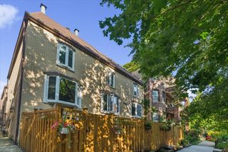 2856 N Burling Street 5, Chicago, IL 60657