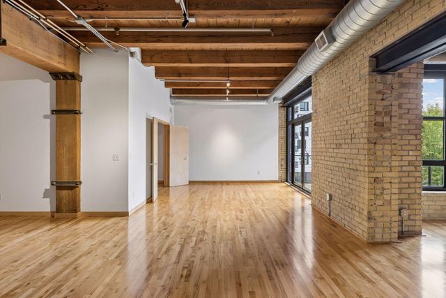 607 Washington Avenue S 303, Minneapolis, MN 55415