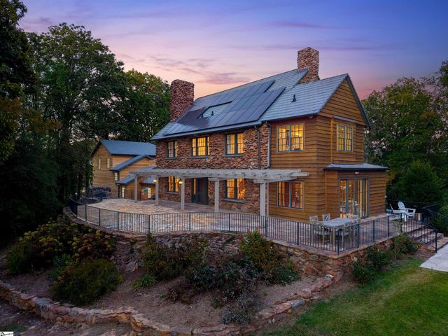 220 Lake Circle Drive, Greenville, SC 29609