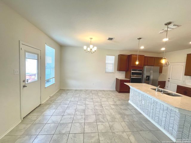 7967 Hanging Branch, San Antonio, TX 78253