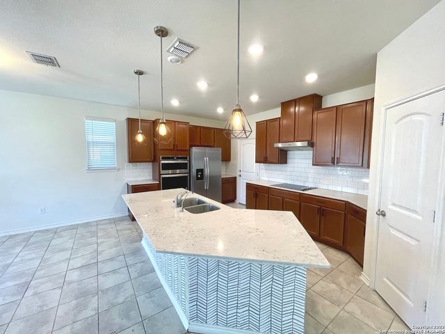 7967 Hanging Branch, San Antonio, TX 78253