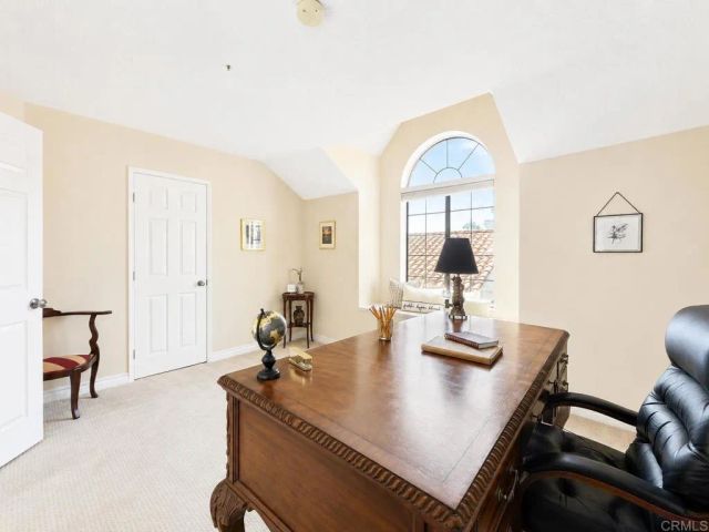 29118 Laurel Valley Dr, Vista, CA 92084