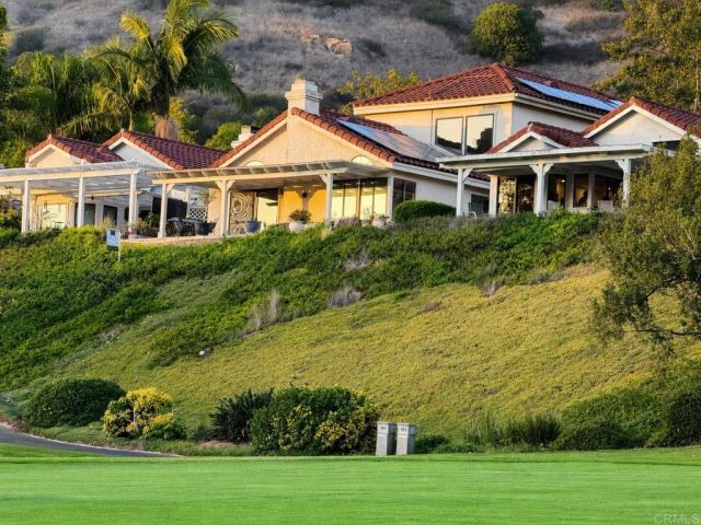 29118 Laurel Valley Dr, Vista, CA 92084