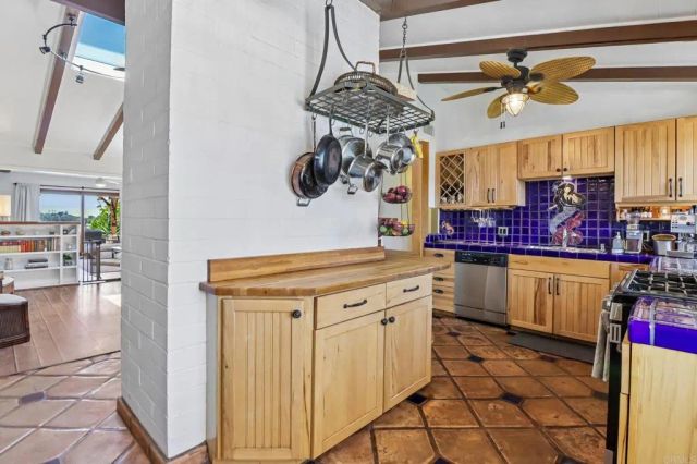 410 Santa Clara Drive, Vista, CA 92083