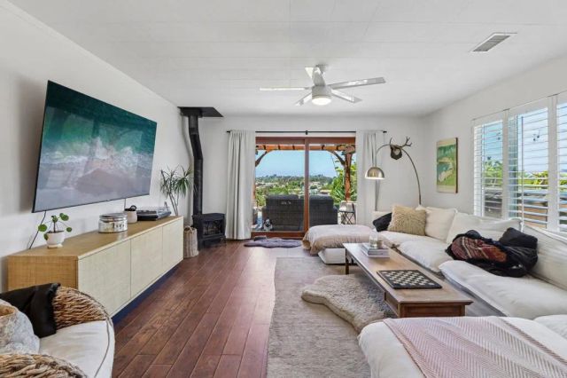 410 Santa Clara Drive, Vista, CA 92083