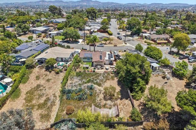 410 Santa Clara Drive, Vista, CA 92083