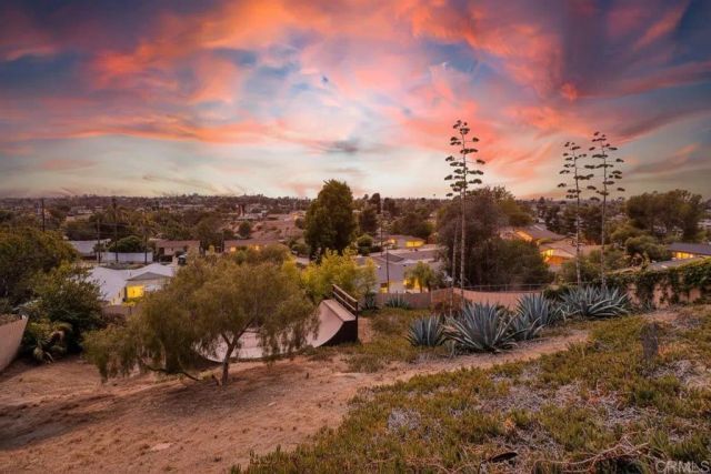 410 Santa Clara Drive, Vista, CA 92083
