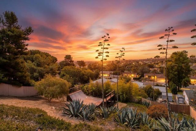 410 Santa Clara Drive, Vista, CA 92083