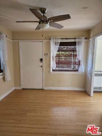 1402 N Las Palmas Avenue, Los Angeles, CA 90028