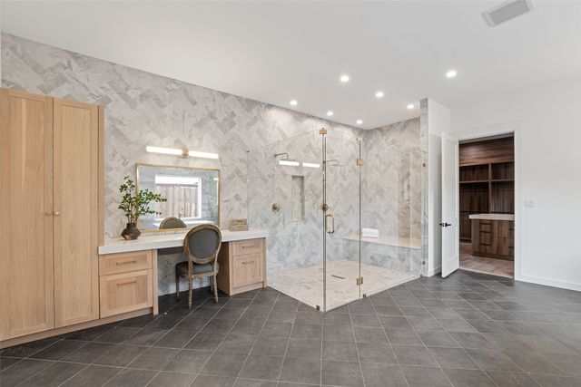 10565 Cromwell Drive, Dallas, TX 75229