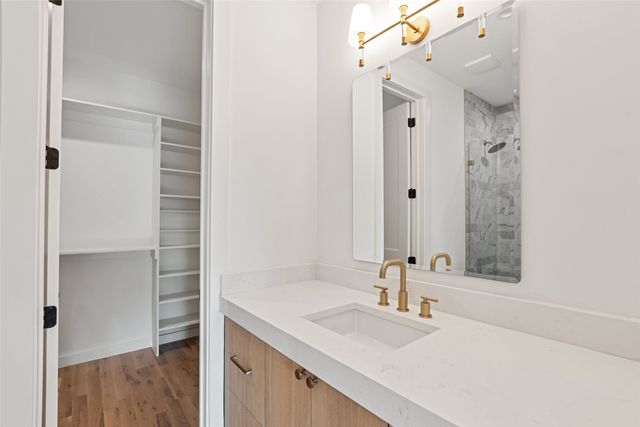 10565 Cromwell Drive, Dallas, TX 75229