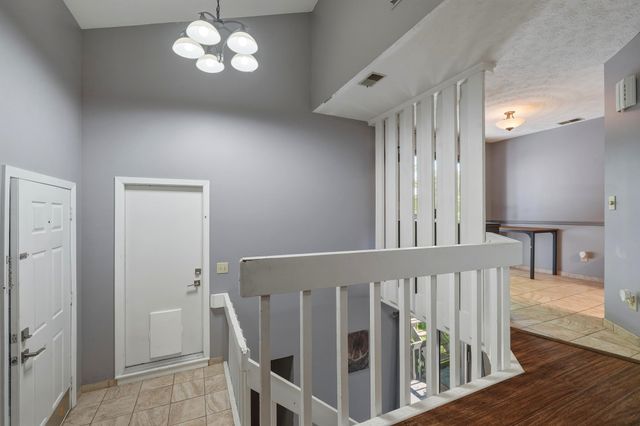 302 Wood Lomond Way, Huntington, WV 25705