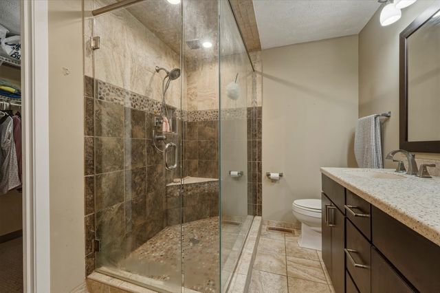 302 Wood Lomond Way, Huntington, WV 25705