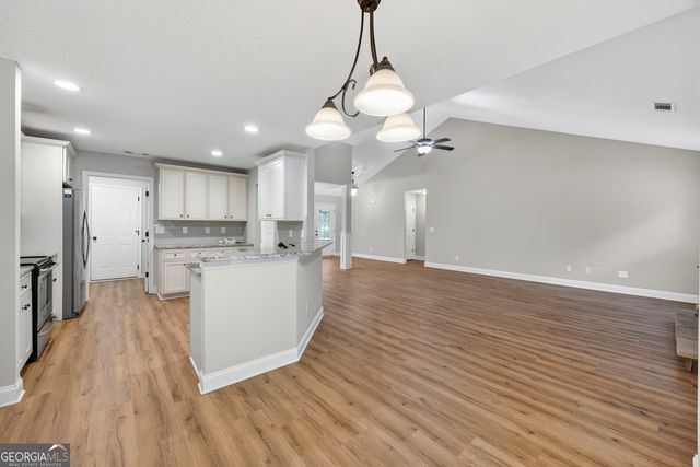 717 Oconee Lane, Commerce, GA 30529