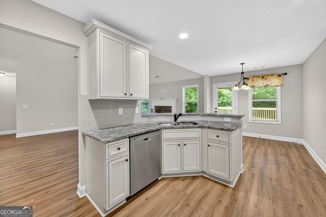717 Oconee Lane, Commerce, GA 30529
