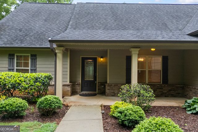 717 Oconee Lane, Commerce, GA 30529