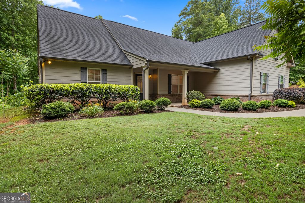 717 Oconee Lane, Commerce, GA 30529