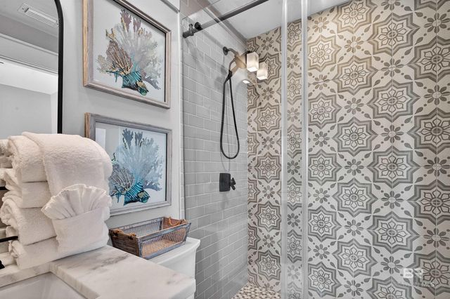 815 Plantation Road 604, Gulf Shores, AL 36542