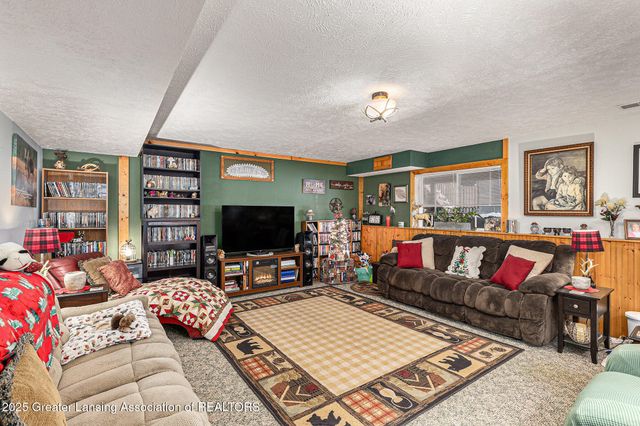 3073 N Stewart Road, Charlotte, MI 48813