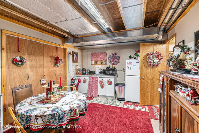 3073 N Stewart Road, Charlotte, MI 48813