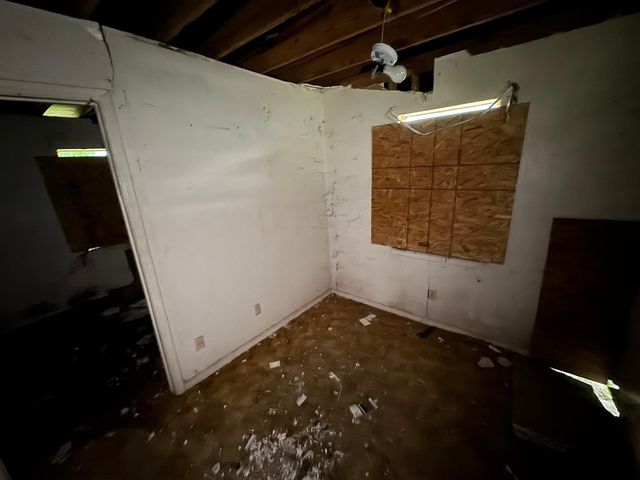 5118 Senior Street, Houston, TX 77016