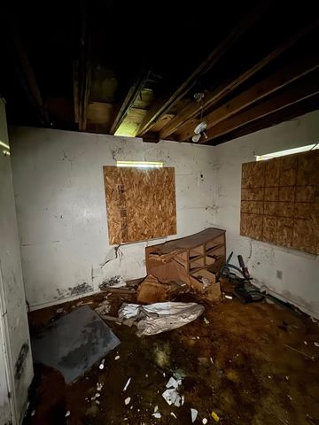 5118 Senior Street, Houston, TX 77016