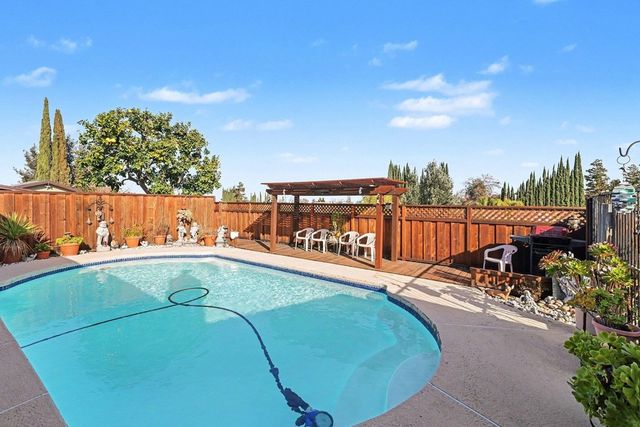 3937 Pebble Dr, Antioch, CA 94509