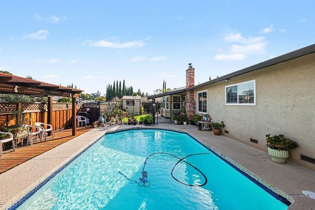 3937 Pebble Dr, Antioch, CA 94509