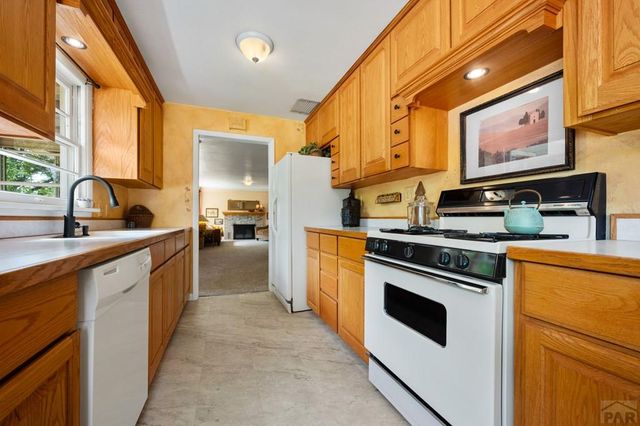 3127 High St, Pueblo, CO 81008