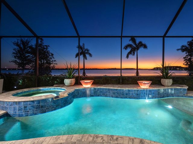 7949 SUNSET PINES DRIVE, Sarasota, FL 34240