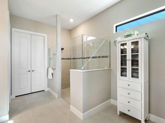 7949 SUNSET PINES DRIVE, Sarasota, FL 34240