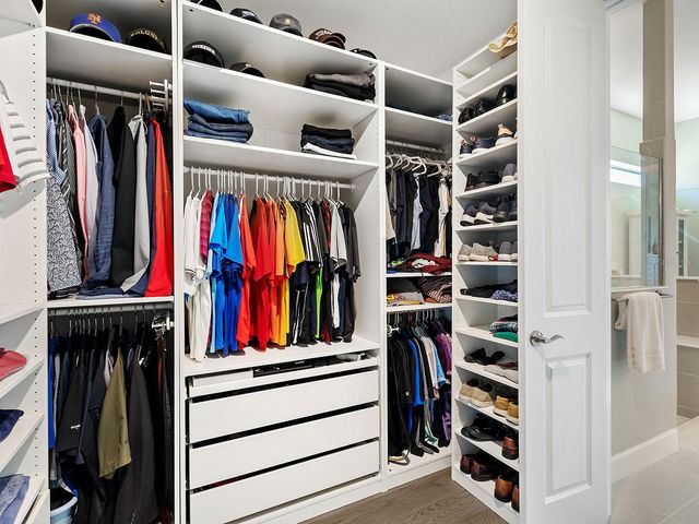 7949 SUNSET PINES DRIVE, Sarasota, FL 34240