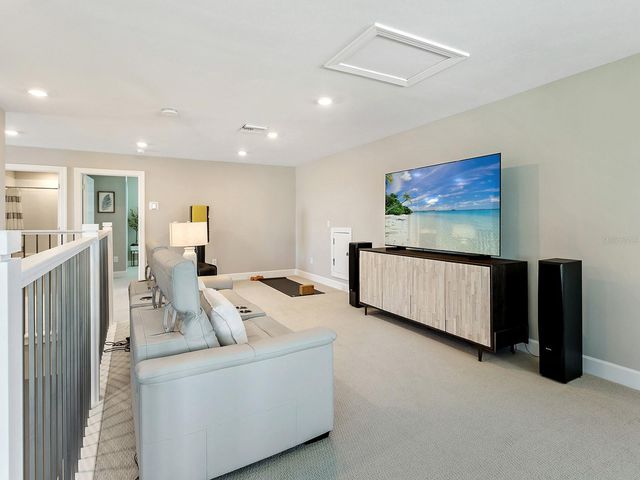 7949 SUNSET PINES DRIVE, Sarasota, FL 34240