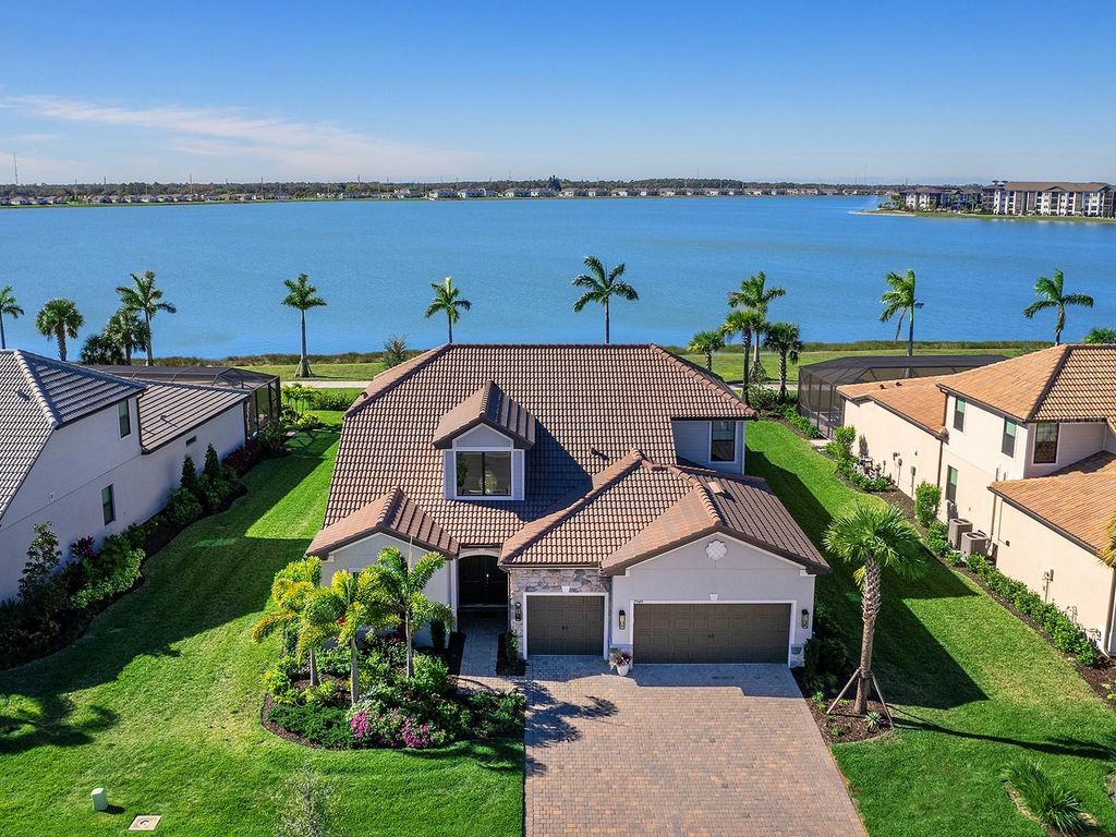 7949 SUNSET PINES DRIVE, Sarasota, FL 34240