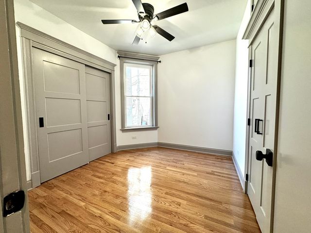 2424 N Mozart Street 1, Chicago, IL 60647