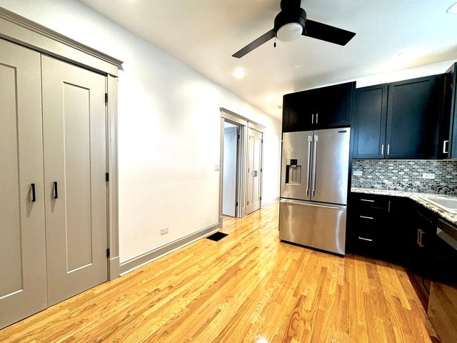 2424 N Mozart Street 1, Chicago, IL 60647